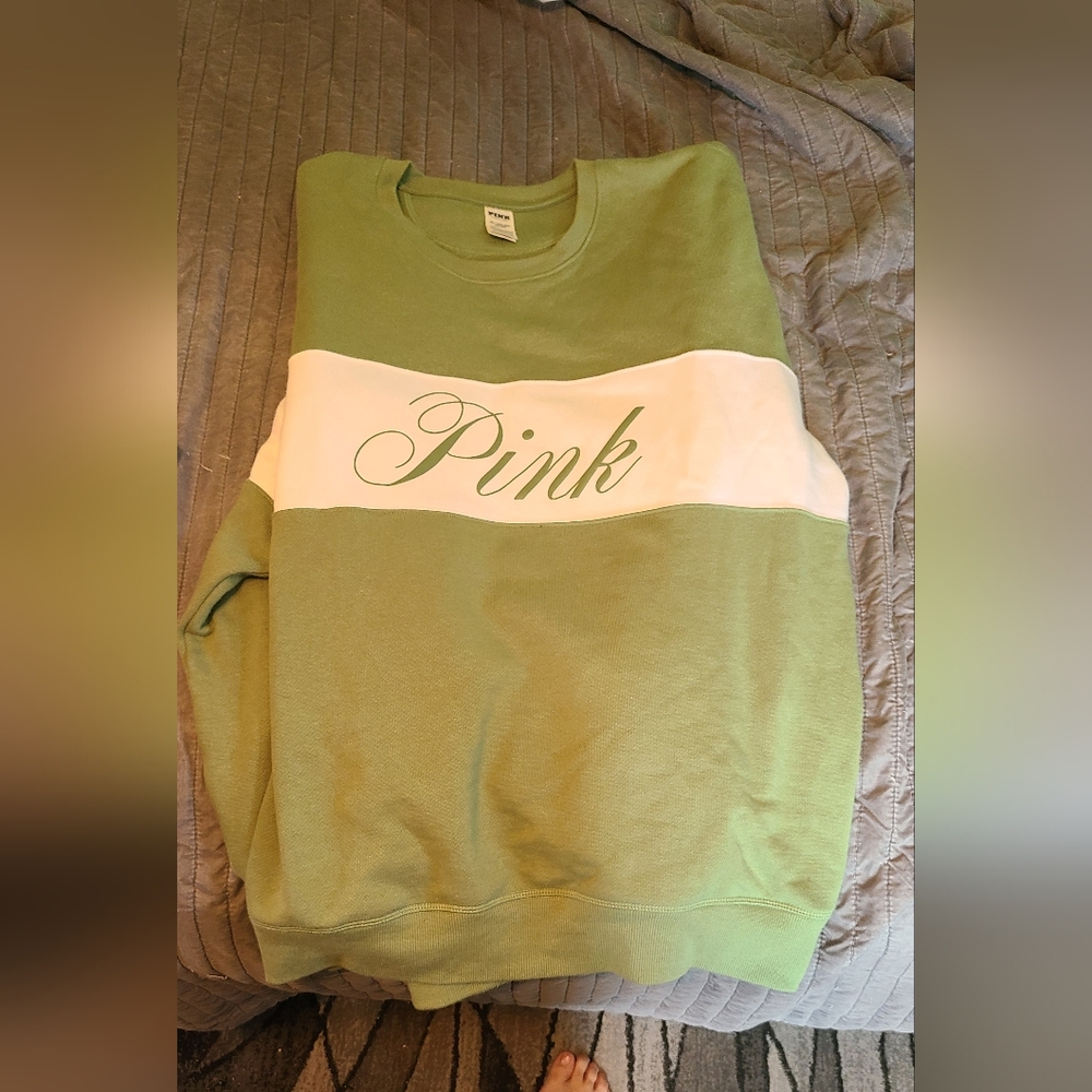 Green and White Pink Crew Neck